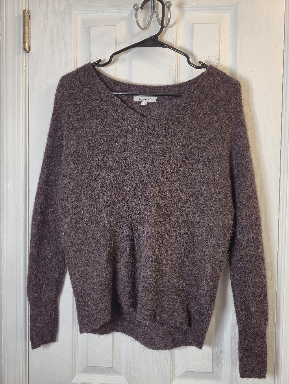 Madewell Alpaca Blend V-Neck Sweater in Plum Size M